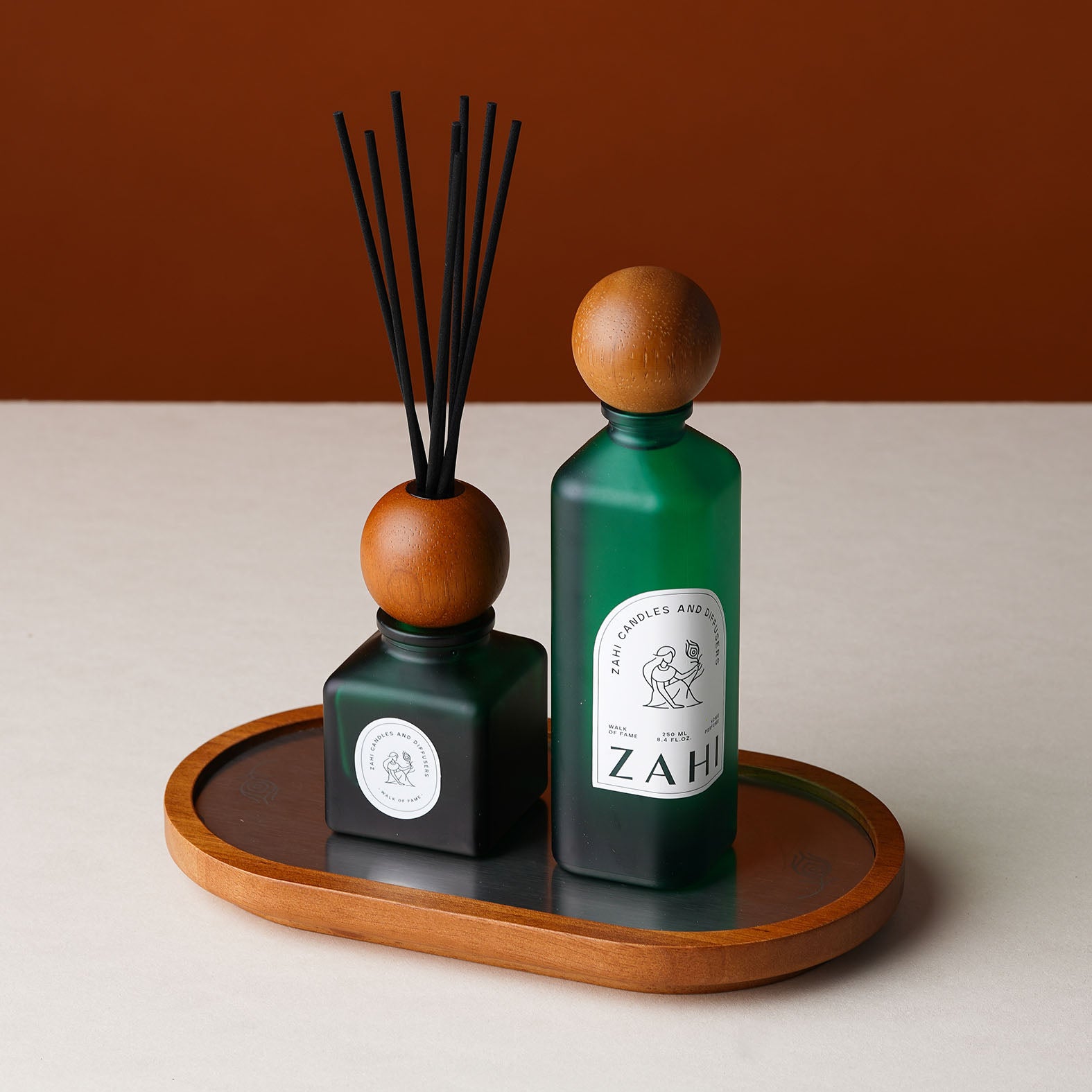 SIGNATURE GIFT BOX